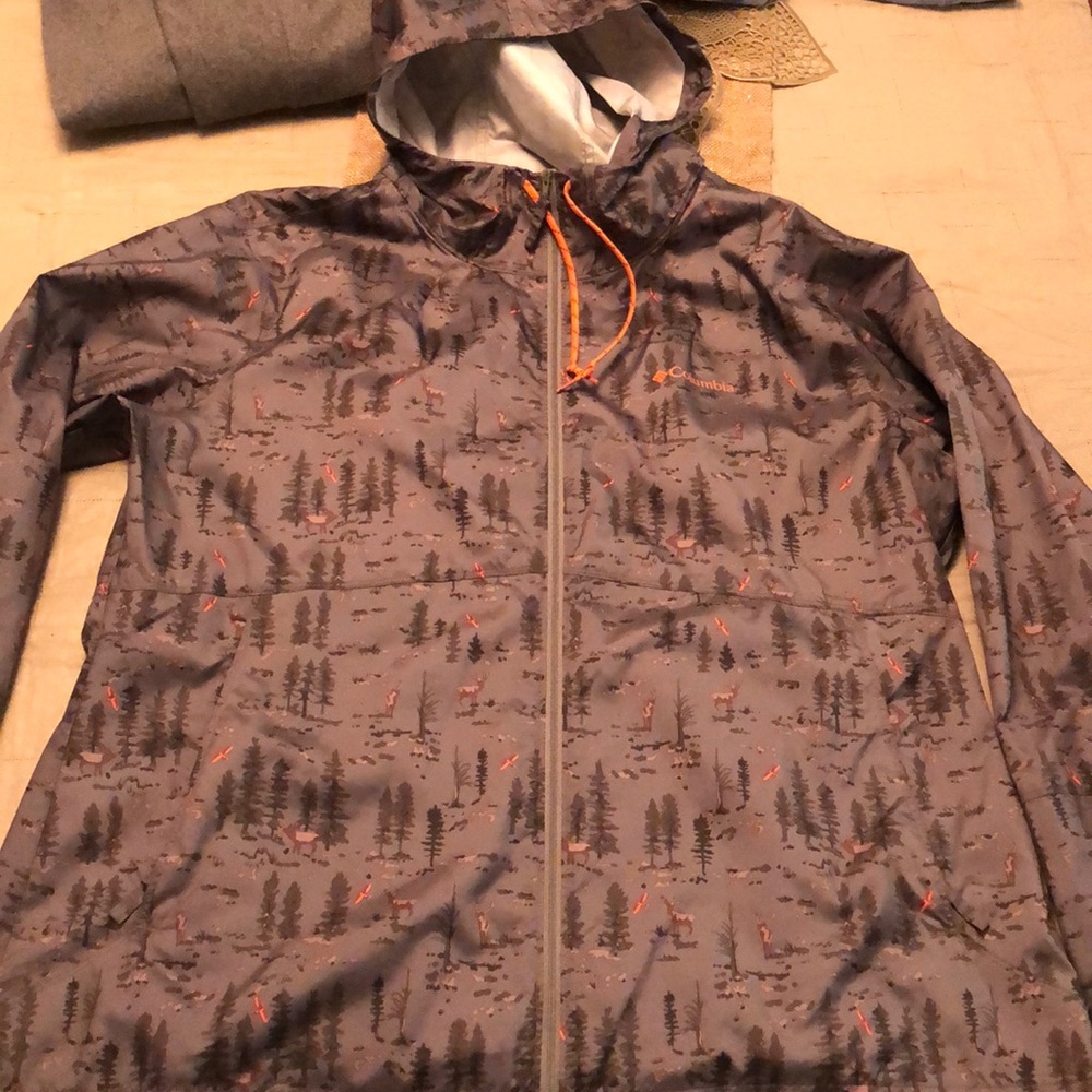 Columbia Women’s XL rain jacket